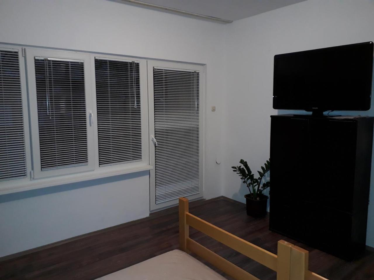 Misko'S Guest House สโกเปีย ภายนอก รูปภาพ
